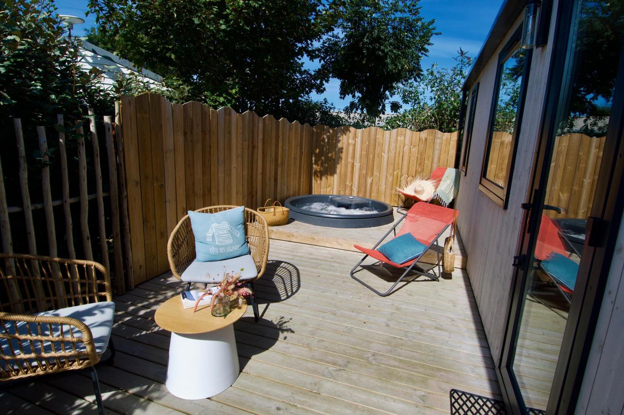 De La Cote Des Legendes Campsite